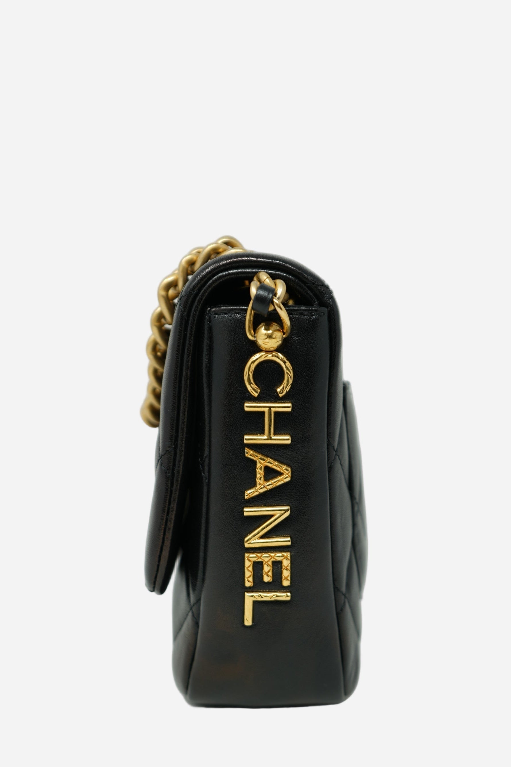 Pre-Owned Chanel Black Lambskin Chunky Chain Mini Flap Bag