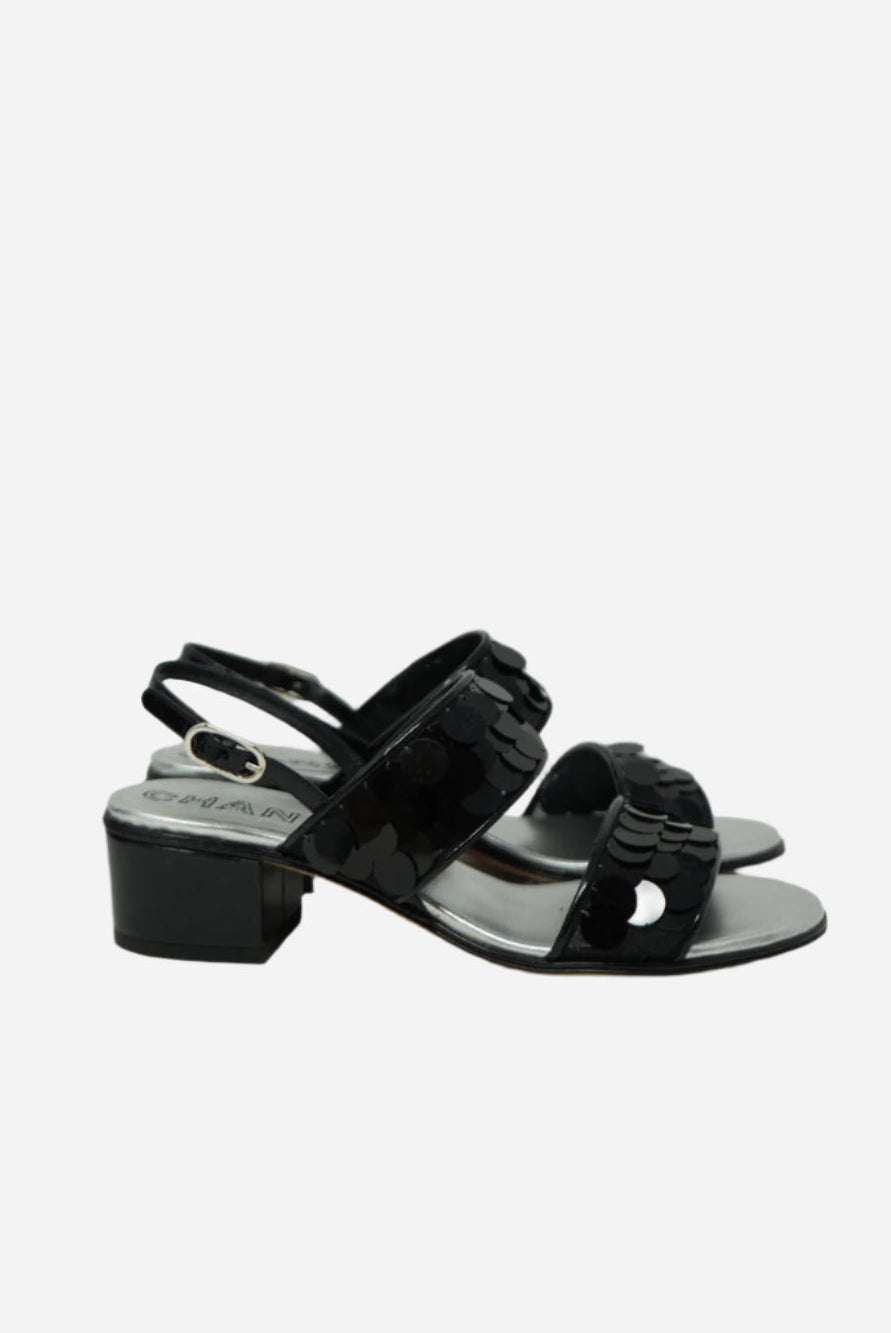 Pre-Owned Chanel Black Sequin Slingback Sandals Size 35.5
