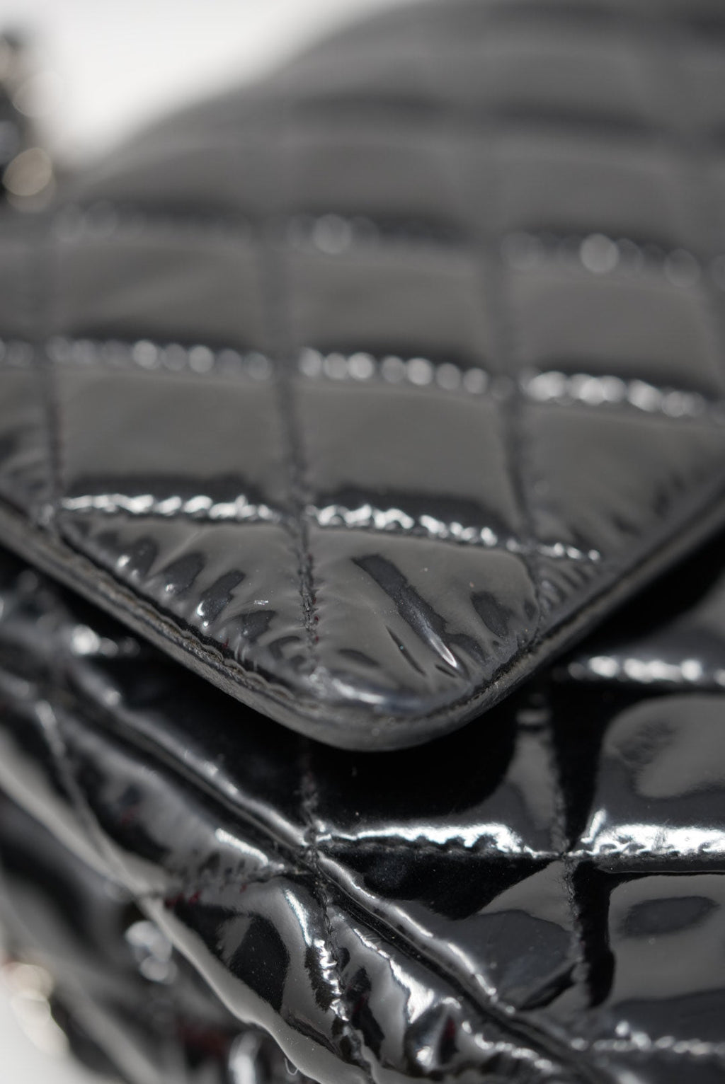 Pre-Owned Chanel Black Medium Patent Classic Double Flap Bag