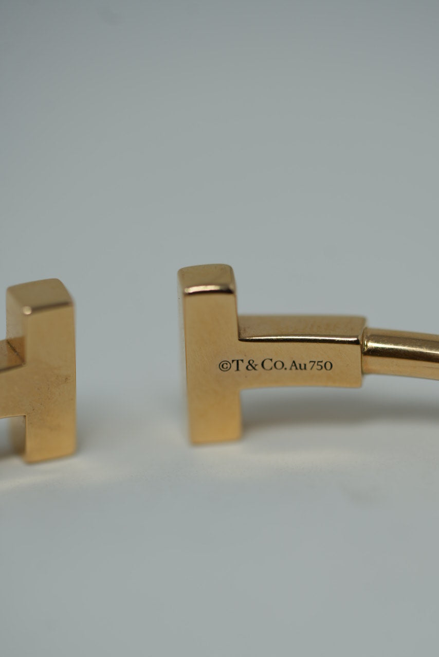 Tiffany 18k Gold T Wire Bracelet