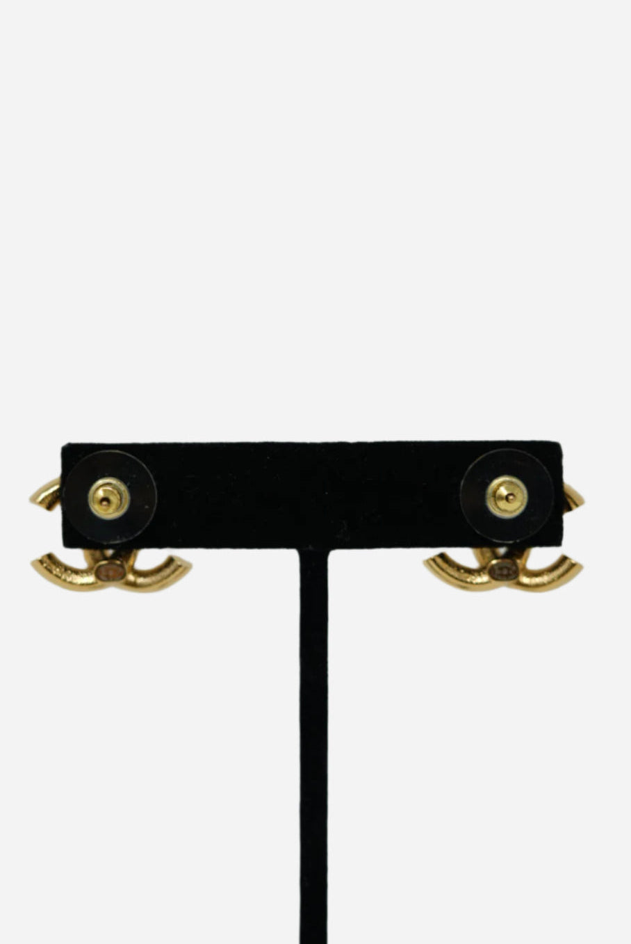 Pre-Owned Chanel 24P CC Enamel Earrings