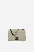 Pre-Owned Chanel Caviar Flap Bag 2015-2016