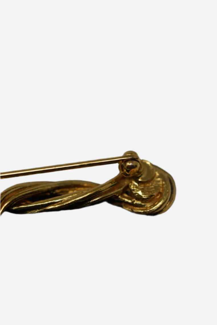 Pre-Owned Chanel Pearl Brooch