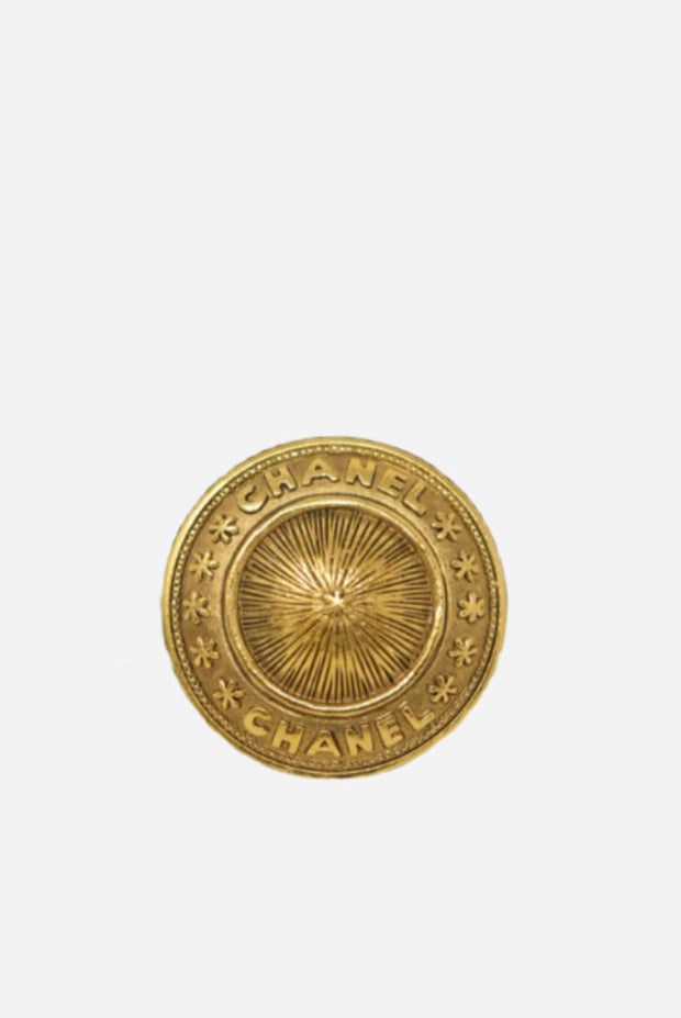 Pre-Owned Chanel Brooch