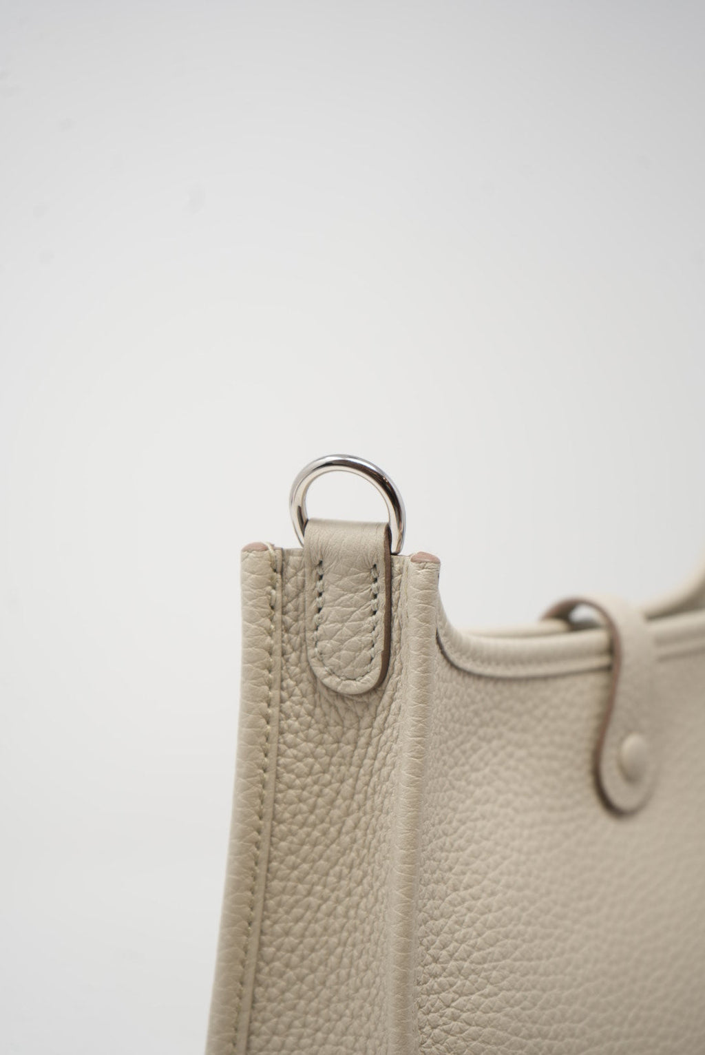 Hermes 2023 Taurillon Clemence Evelyne 16 Amazone Bag