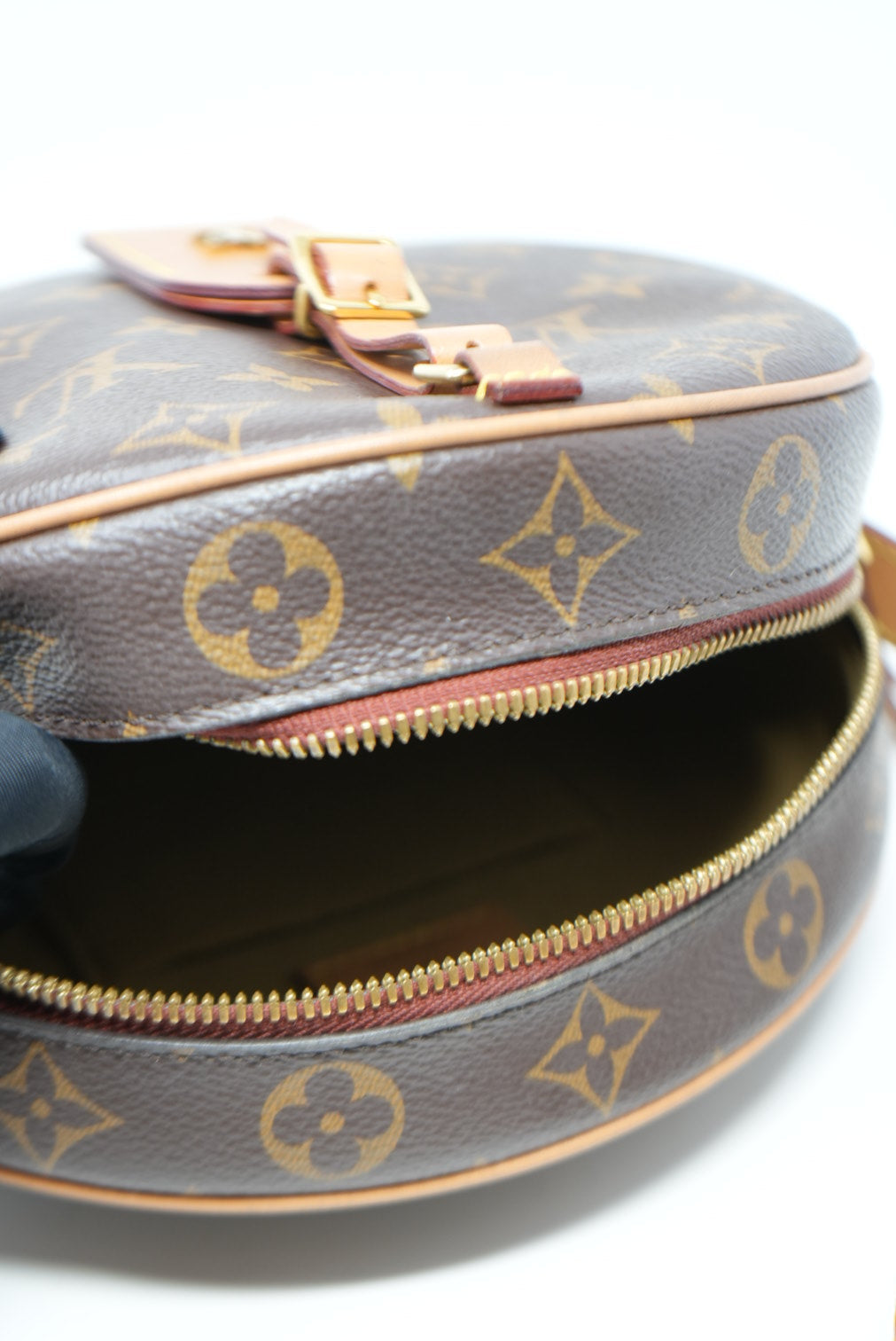 Louis Vuitton 2019 Monogram Canvas Boite Chapeau Souple MM Bag