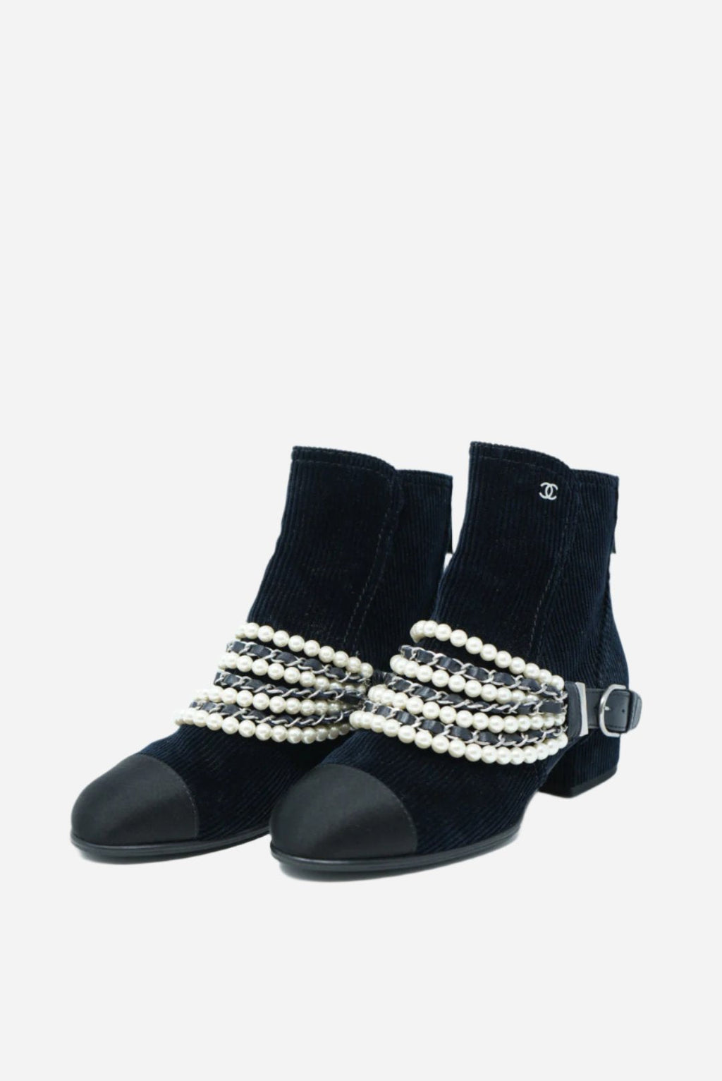 Pre-Owned Chanel Navy Velvet Satin & Faux Pearl Ankle Boots Size 36