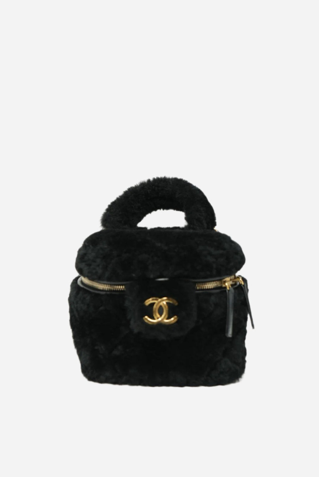 Pre-Owned Chanel 2023 Black Shearling Lambskin Quilted Vanity Case
