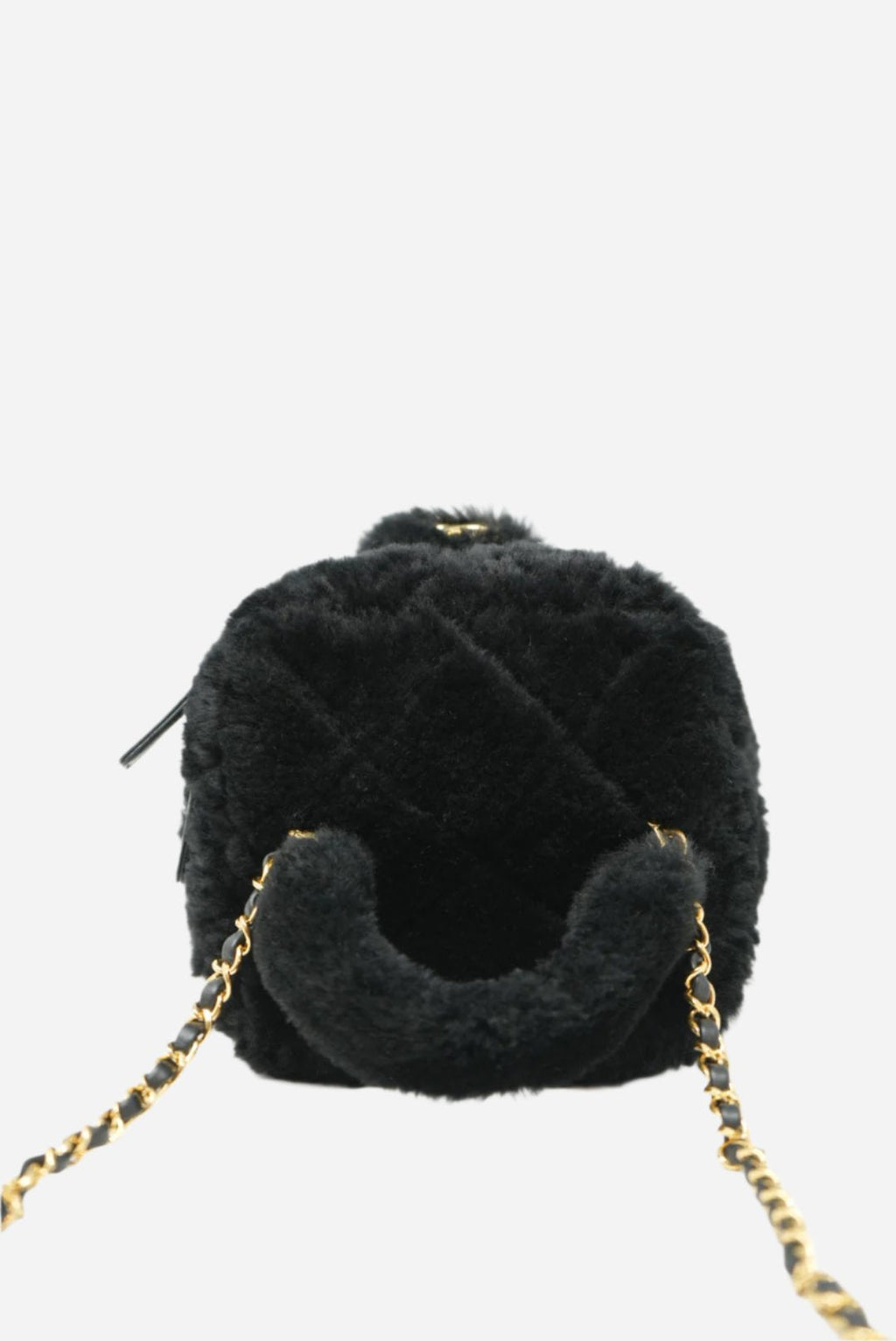 Pre-Owned Chanel 2023 Black Shearling Lambskin Quilted Vanity Case