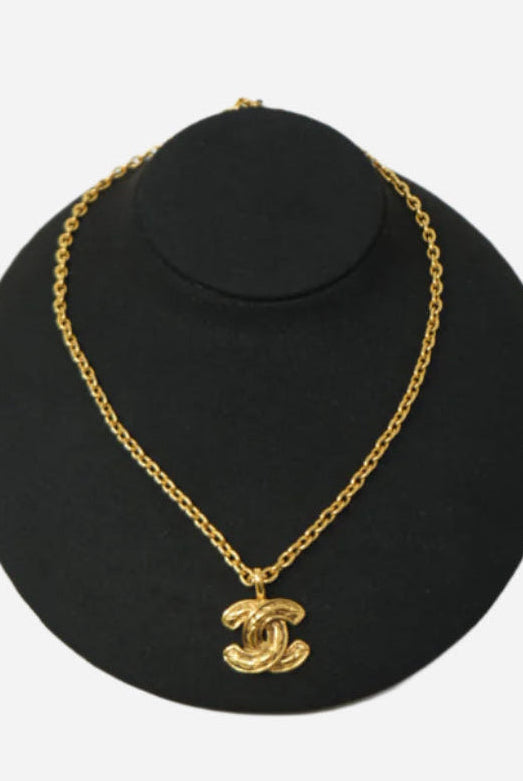 Pre-owned Chanel 80's Mini CC Quilted Necklace