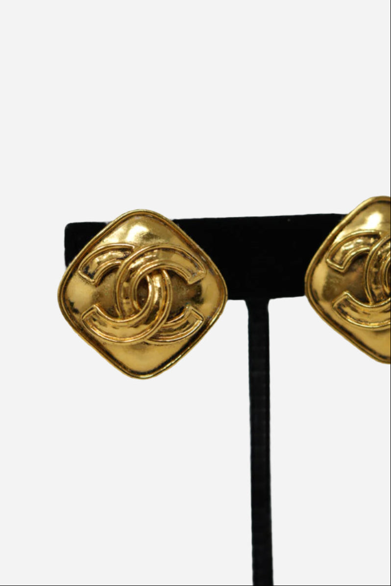 Pre-owned Chanel 1994 CC Logo Square Earrings