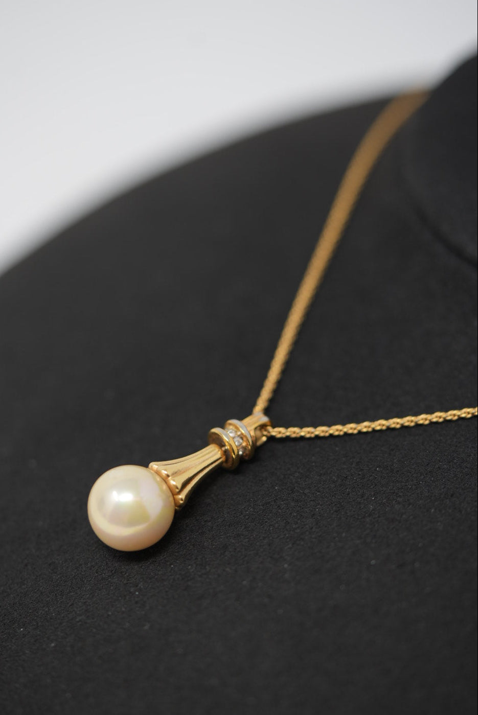 Dior Vintage Gold-Tone Pearl Perfume Necklace