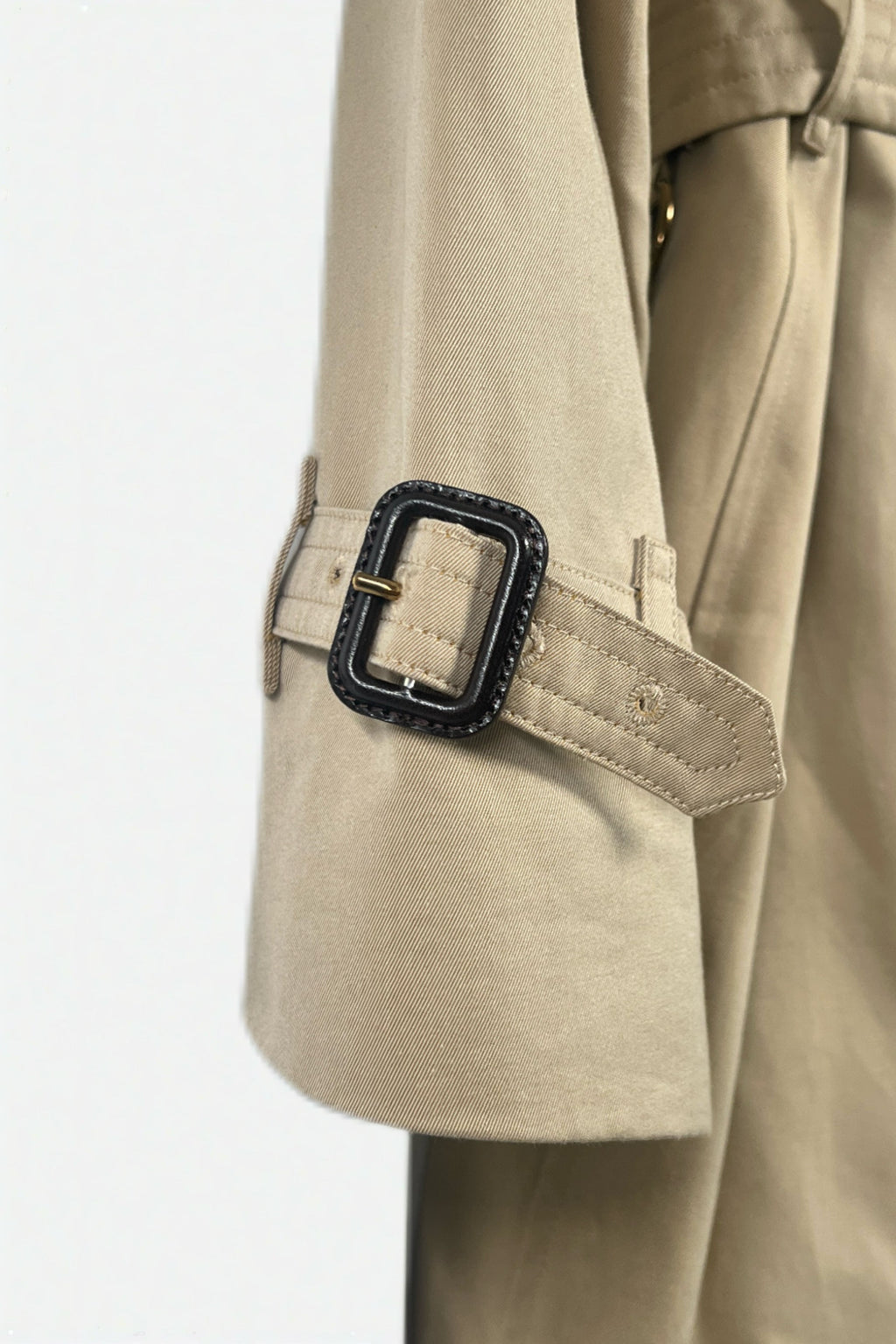 BURBERRY Men's Kensington Trench Coat Size 50