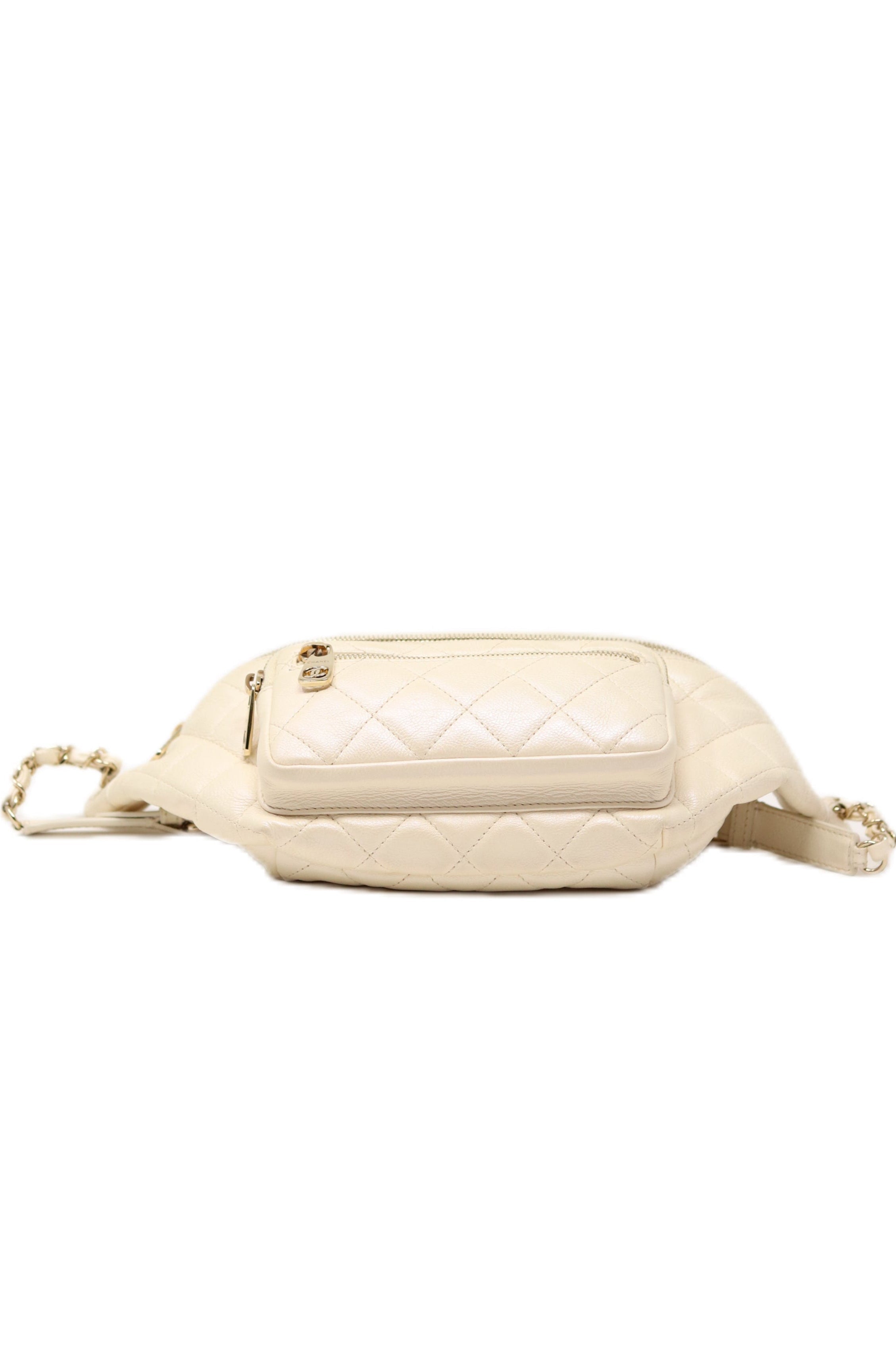 Pre-Owned Chanel 2019 White Caviar Chest Bag