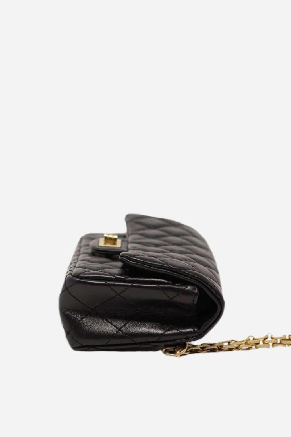 Pre-Owned Chanel 2019 Black Aged Calfskin 2.55 mini Waist Bag